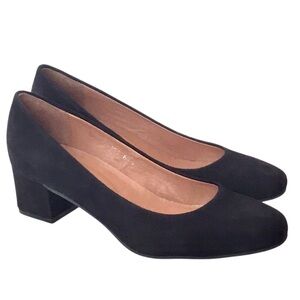 J. Jill Pumps Black Suede Women’s 8 1/2 Almond toe Block Heel Classic Shoes